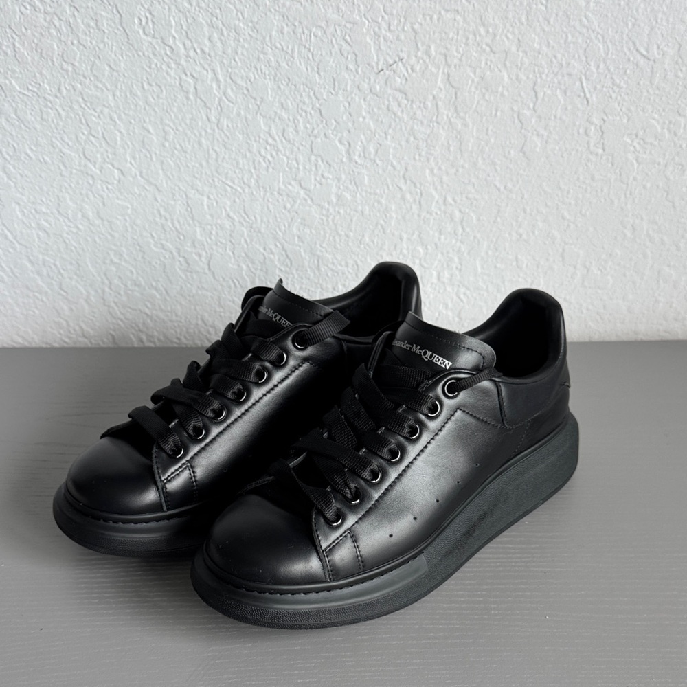 Alexander McQueen Black Men's Sneakers